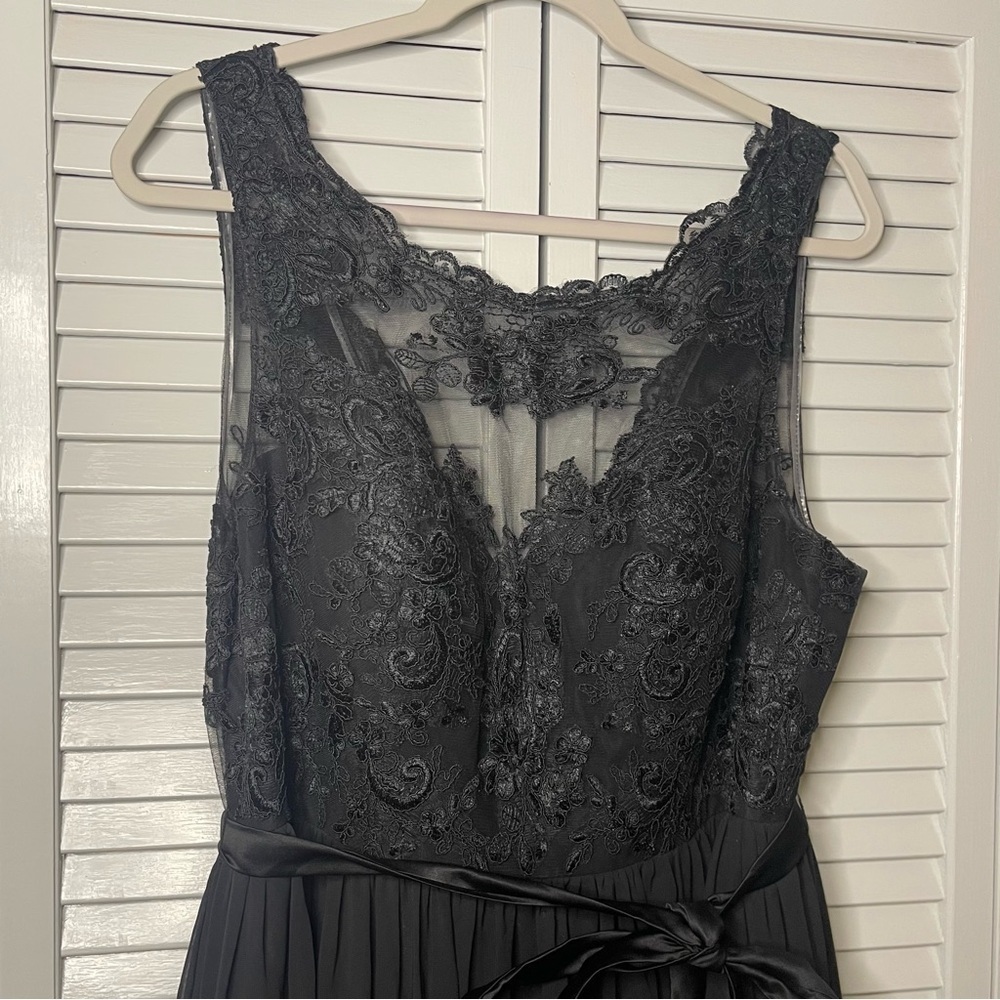 Azazie Elly Gown - Picture 6 of 9